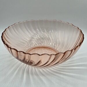 9" Vintage ARCOROC FRANCE Rosaline Pink Swirl Serving Bowl‎